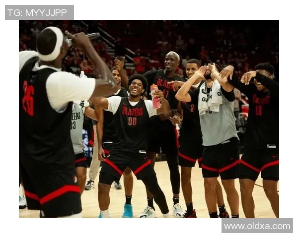 开拓者全队领导人在休赛期集中讨论新赛季目标和策略